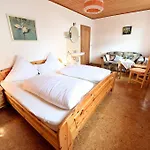 Guest house Gaestehaus Monalisa 3*