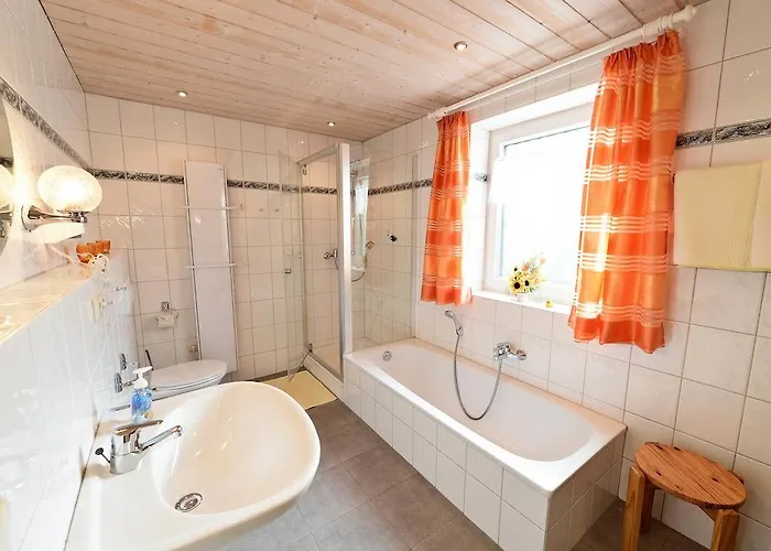 بيت ضيافة Gaestehaus Monalisa 3*